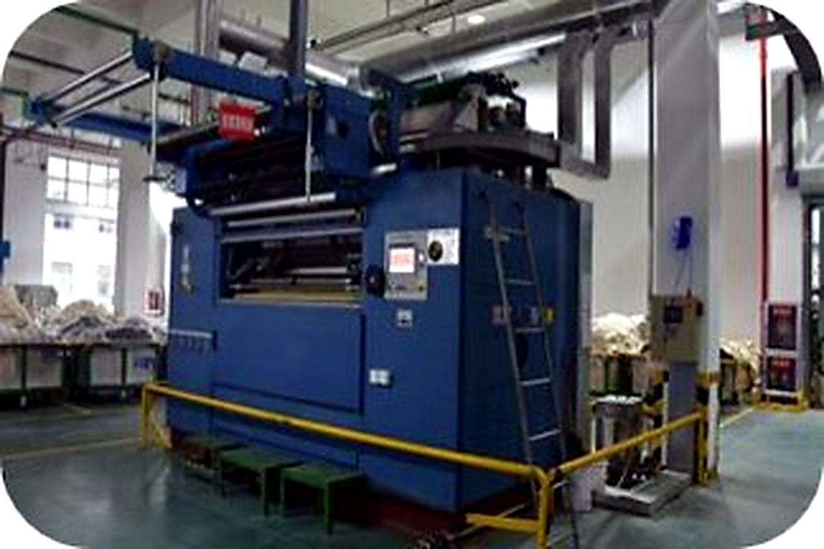 Sanderson Decatizing Machine